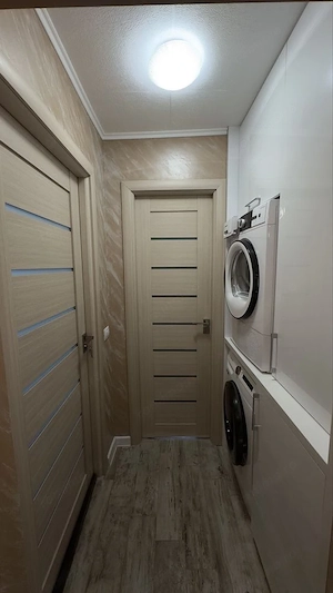 Apartament 2 camere  Micro 19,renovat i mobilat complet - imagine 4