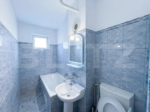 Apartament de 3 camere, semideocomandat, zona Cornitoiu  - imagine 12