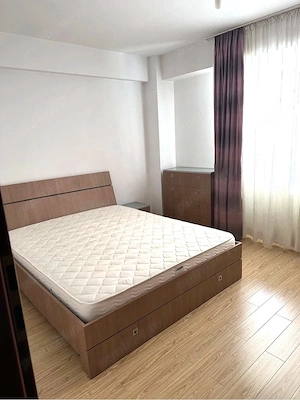 Apartament 3 camere, etaj 1, parcare inclusa, 2 băi, zona Trapezului - imagine 2