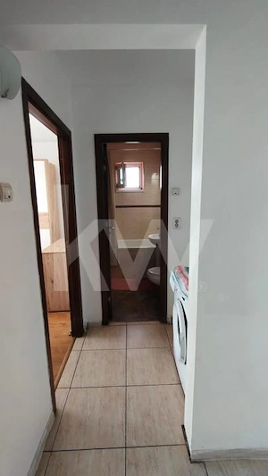 Apartament cu 3 camere de închiriat – Vasile Aaron, mobilat, bloc cu lift - imagine 8