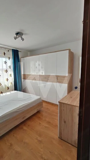 Apartament cu 3 camere de închiriat – Vasile Aaron, mobilat, bloc cu lift - imagine 5