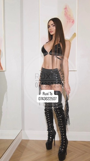 Ruxi Ts dominatoare 