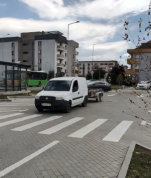 Vand autoutilitara Fiat doblo  - imagine 2