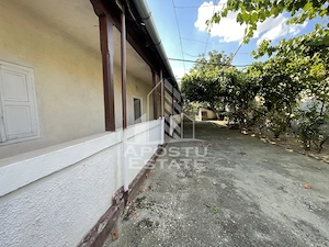 Casa de vanzare 126 mp utili si teren 1554 mp, Sacalaz. - imagine 6
