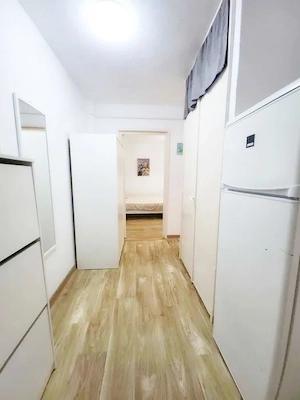 Zona Calea Șagului - Apartament cu o cameră - imagine 11