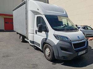 Vand PEUGEOT Boxer 2017,Spatiu de dormit integrat in cabina,Perne de aer - imagine 2