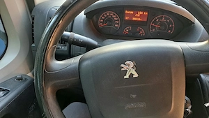 Vand PEUGEOT Boxer 2017,Spatiu de dormit integrat in cabina,Perne de aer - imagine 9