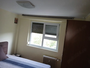 Proprietar: Închiriez apartament 2 camere, decomandat,utilat, parcare   7 min Metrou Piața Sudului - imagine 6