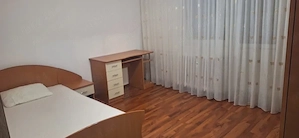 Inchiriez apartament 3 camere - imagine 7
