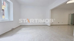 Spatiu stradal Ultracentral Brasov - imagine 18