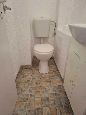 Inchiriez apartament 3 camere - imagine 6