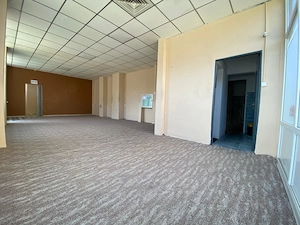 Vand Inchiriez spatii comerciale - imagine 4