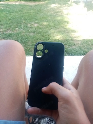 Husa iPhone 16 de vânzare 