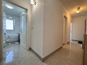Apartament de inchiriat, Bloc NOU, str Tudor Vladimirescu, Arad. - imagine 5