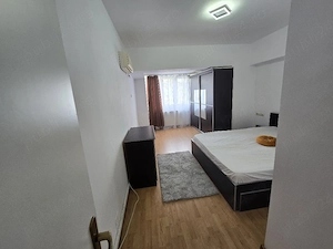 Proprietar inchiriez duplex Unirii magazin 