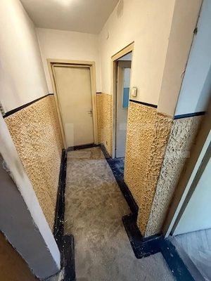 Apartament 3 camere, etajul 1, de renovat - imagine 7