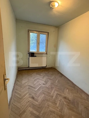 Apartament 3 camere, etajul 1, de renovat - imagine 4