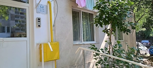 Închiriez ap 2 camere parter