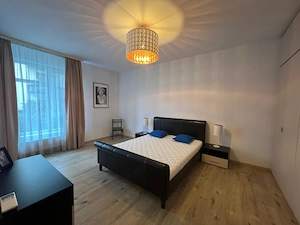 Apartament 3 camere (provenit din 4), in complex Laguna Residence - imagine 2