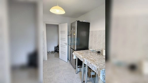 Apartament 3 camere decomandat zona FSGA - imagine 7