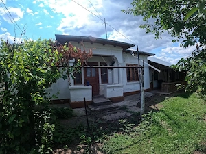 Casa si teren in comuna Vedea - imagine 3