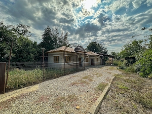 Casa cu 3 camere de vanzare | Puchenii Mosneni, Prahova | Comision 0%