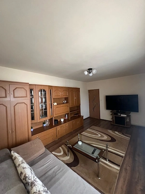 Apartament cu 3 camere de vânzare  - imagine 3