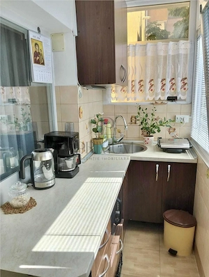 Dambovita, apartament 2 camere, etaj 2, centrala proprie - imagine 4