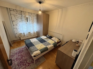 Apartament 3 camere Gorjului 3 4, decomandat, 71mp, 1984,