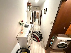 3 camere semidecomandat etaj 3 mobilat utilat - Valea Rosie - 69mp - imagine 9