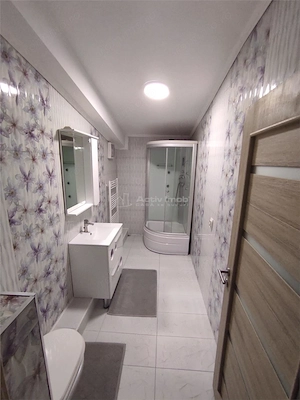 Vila Dristor, cu piscina, garaj, posibilitate spatiu comercial - imagine 12