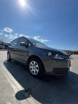 Volkswagen Touran - imagine 7