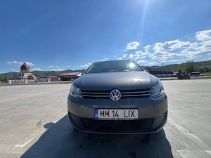 Volkswagen Touran - imagine 5
