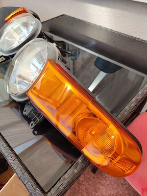 Far Faruri Toyota FJ Cruiser 2007 - semnalizare lampa originala proiector halogen  - imagine 3