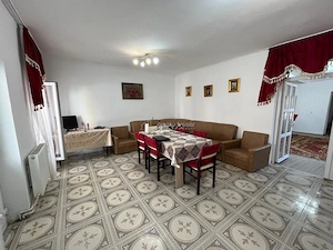 Caransebes, Casa la Curte, Zona Spitalului - imagine 3