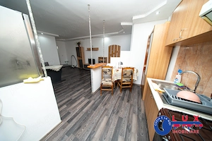 ID 658 DE ÎNCHIRIAT   Apartament Ultracentral - imagine 4