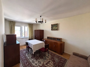 Apartament, luminos si spatios, spre vanzare, in cart. Dambu