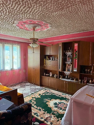 Casă P+E cu 6 camere de vânzare în Vama, Suceava – 73.000 € - imagine 4