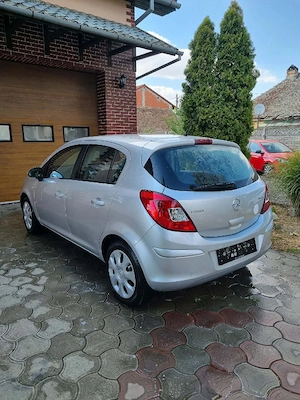 Opel Corsa D - imagine 2