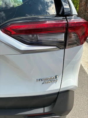 Toyota RAV4 2.5 4x4 Adventure  - imagine 9