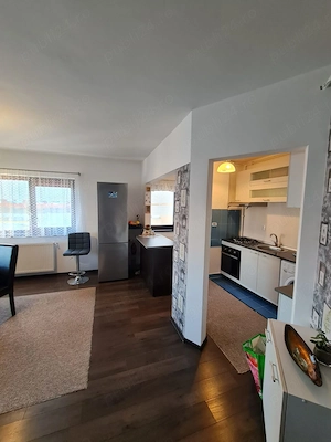 Vând ap 3 camere decomandat finisat și complet mobilat+parcare cu cf  Flloresti jud Cluj - imagine 10