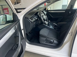 SKODA OCTAVIA,Motor 1,6 Diesel EURO 6,Pilot Automat,Scaune Incalzite,Oglinzi Rabatabile - imagine 11