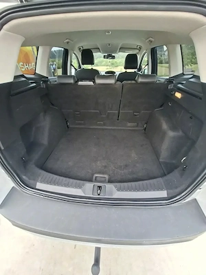 Ford Huga Benzinar - imagine 5