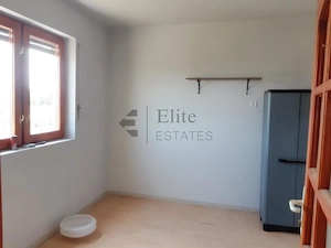 Casa de vanzare cu hala de 180 mp la 20 min de Oradea - imagine 7