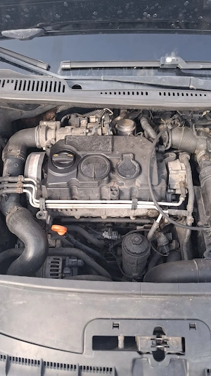 VW Caddy LIFE  1.9 TDI 105 cp 2008 5 locuri  - imagine 10