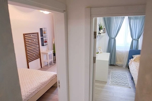 Inchiriez apartament cu 3 camere in zona Soarelui - imagine 4