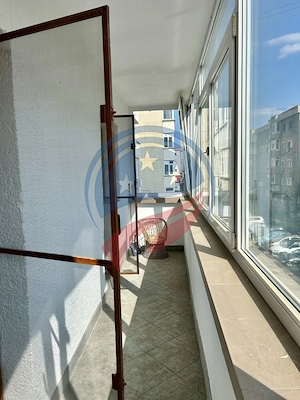 Garsonieră decomandată, foarte spațioasă, ultracentrală – Etaj 2 - imagine 7