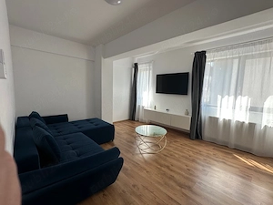 Inchiriez apartament cu 2 camere decomandat si loc de parcare acoperit, Constanta - Campus Ovidius - imagine 3
