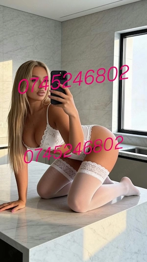 Te astept in locatia mea !!! Blonda siliconata !!!!