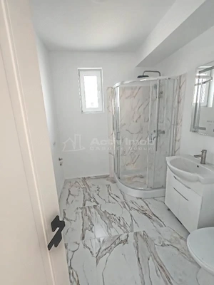 Vanzare -  Casa  - Vila - Prelungirea Ghencea - Dantelei - teren 245mp -205000E -  Comision 0! - imagine 5